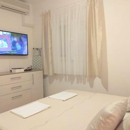 Apartman Jurilj Makarska Exterior foto